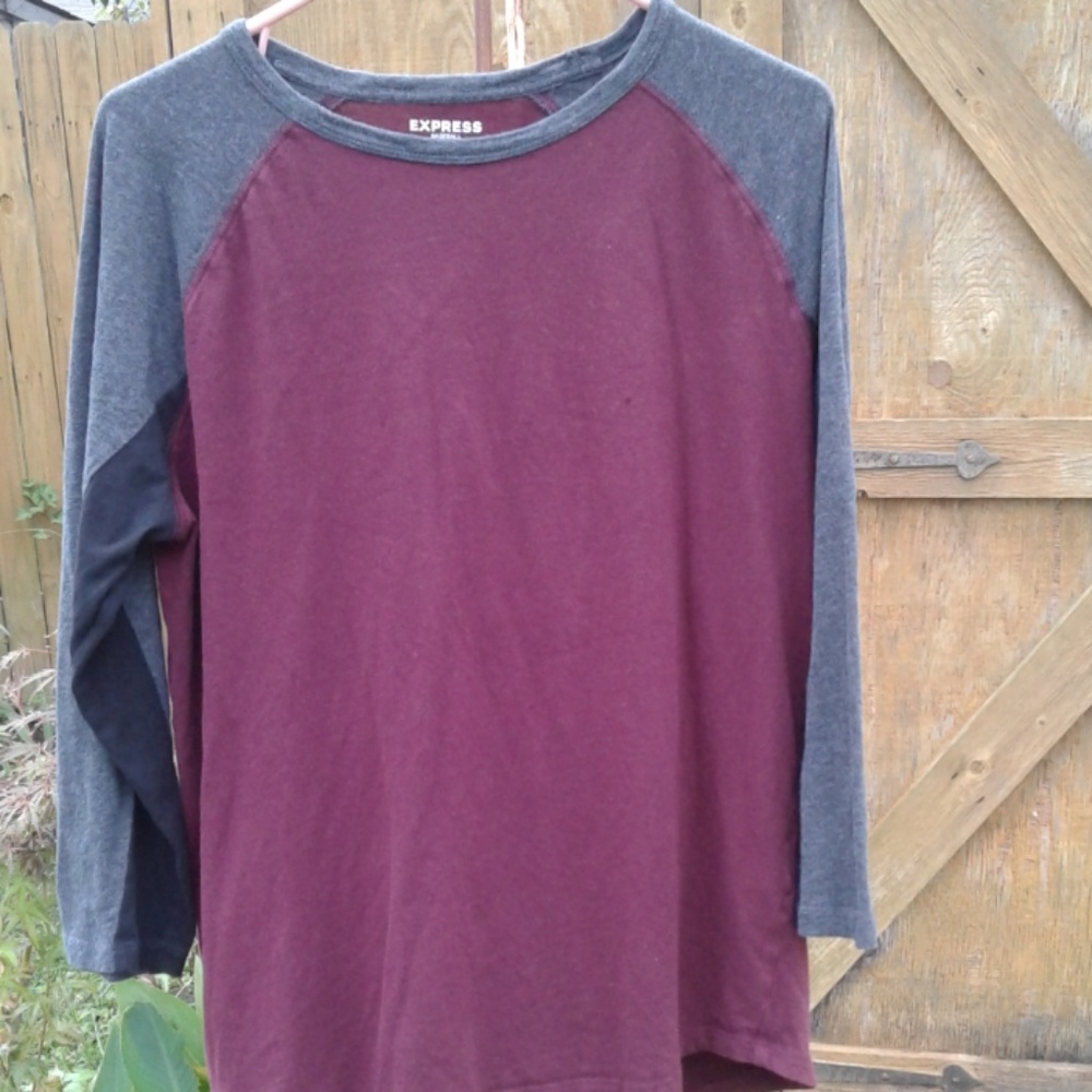 Used burgundy Baseball EXPRESS SHIRT